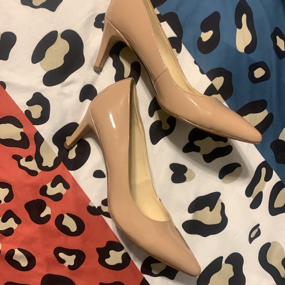 Tan Heels - Picture 5 of 5